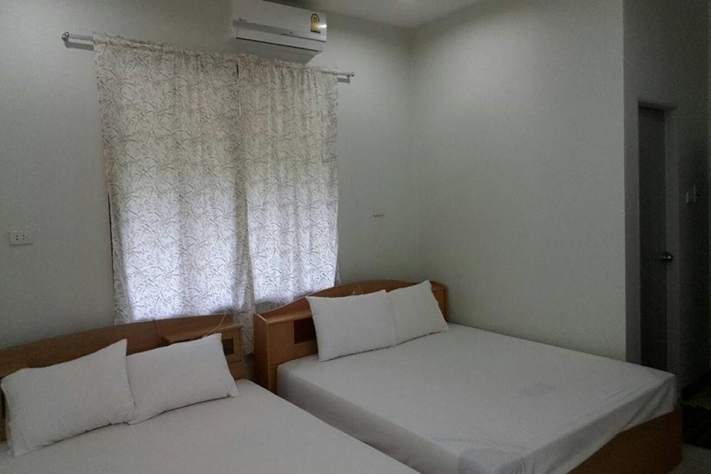 Chaiwat Resort Laem Sing Phòng bức ảnh