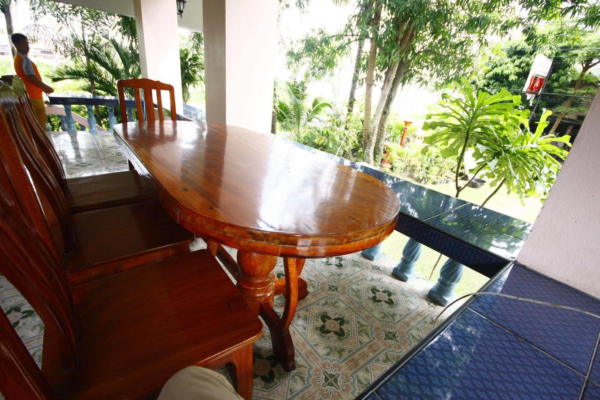 Chaiwat Resort Laem Sing Ngoại thất bức ảnh